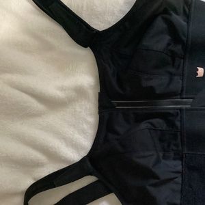 SheFit ultimate sports bra